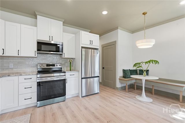 744 E 33rd Street, Savannah, GA 31401