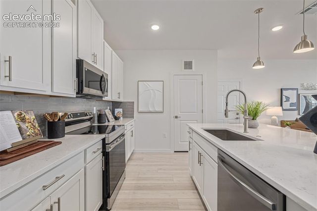 2232 Arikaree Heights 105, Colorado Springs, CO 80908