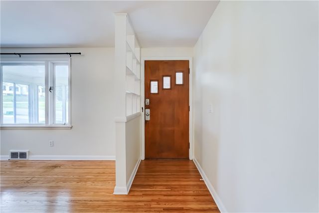 159 Harwick Road, Irondequoit, NY 14609