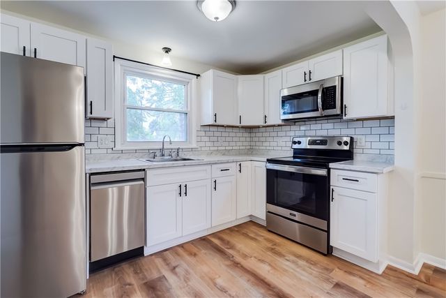 159 Harwick Road, Irondequoit, NY 14609