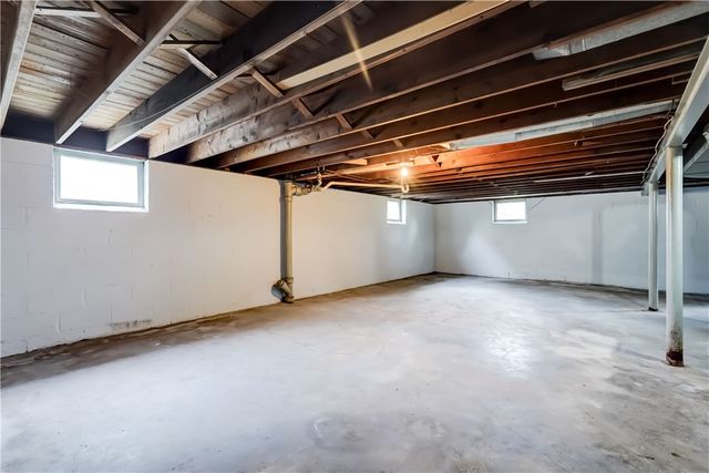 159 Harwick Road, Irondequoit, NY 14609