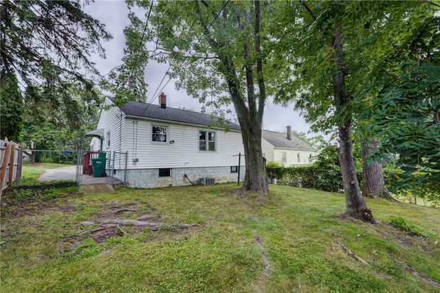 159 Harwick Road, Irondequoit, NY 14609