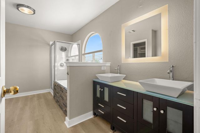 2700 Breezy Point CV, Round Rock, TX 78665