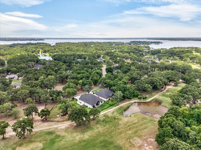 181 Colonial Drive, Mabank, TX 75156