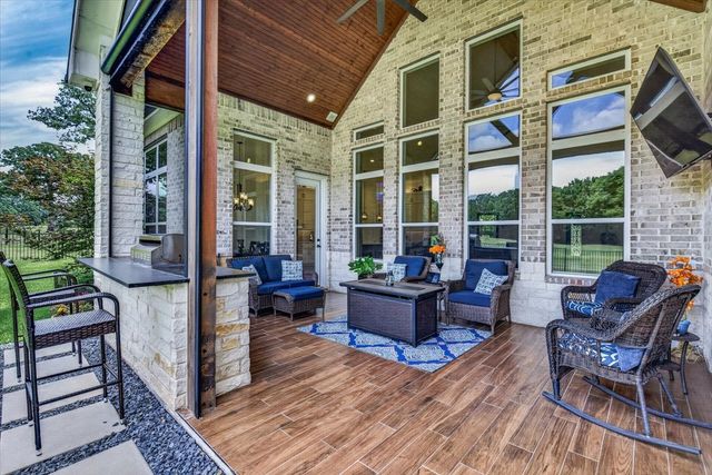 181 Colonial Drive, Mabank, TX 75156