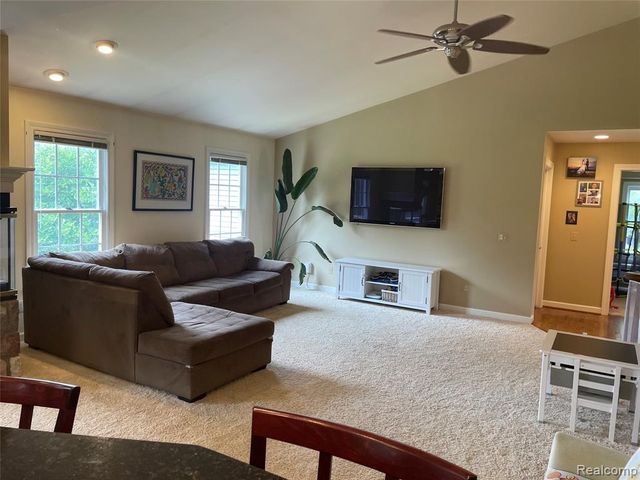 820 Lockwood Road, Ortonville, MI 48462