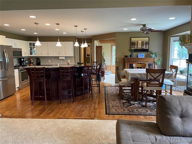 820 Lockwood Road, Ortonville, MI 48462