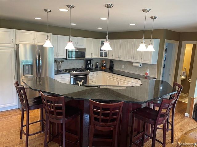 820 Lockwood Road, Ortonville, MI 48462