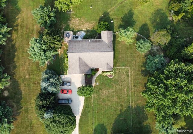 820 Lockwood Road, Ortonville, MI 48462