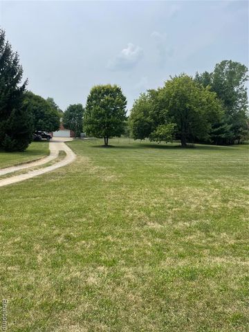 820 Lockwood Road, Ortonville, MI 48462