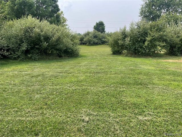 820 Lockwood Road, Ortonville, MI 48462