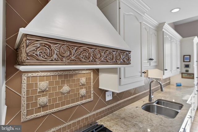 152 DEER FORD DR, Lancaster, PA 17601