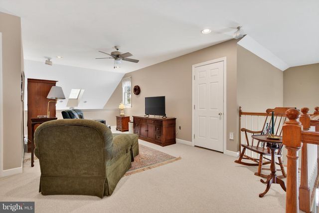 152 DEER FORD DR, Lancaster, PA 17601