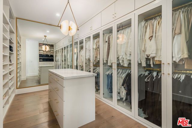 4639 Balboa Avenue, Los Angeles, CA 91316