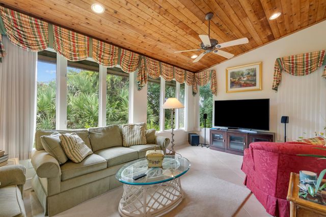 5011 SE Burning Tree Circle, Stuart, FL 34997