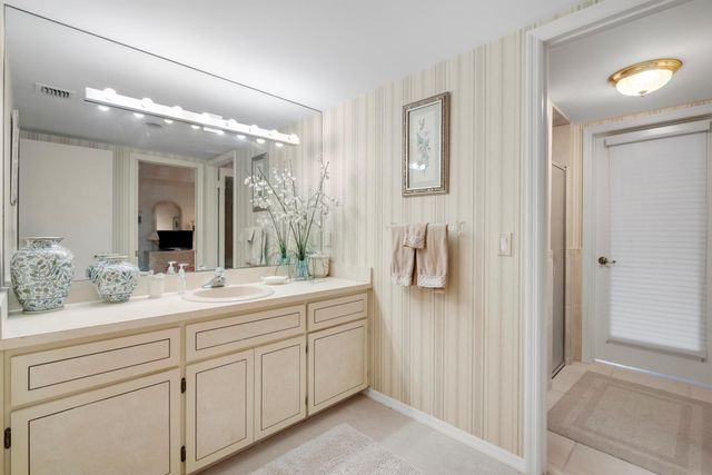 5011 SE Burning Tree Circle, Stuart, FL 34997