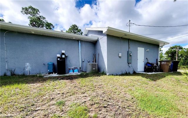 1138 Jaguar BLVD, Lehigh Acres, FL 33974