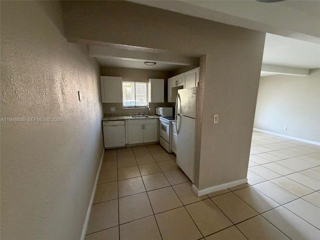 1025 S Flagler Ave 802, Pompano Beach, FL 33060