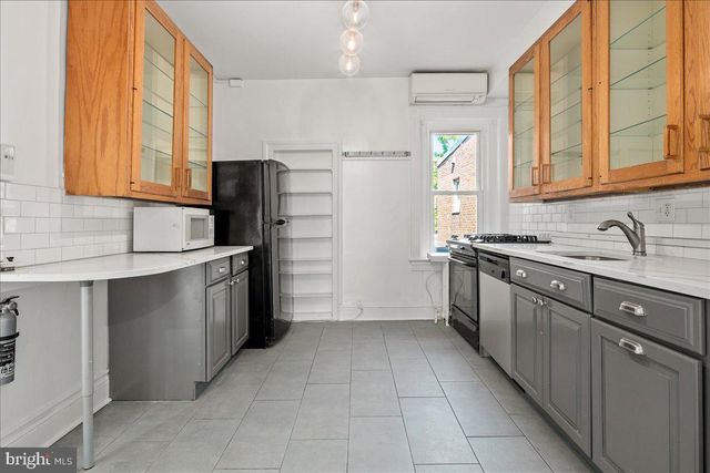 1741 KILBOURNE PL NW, Washington, DC 20010