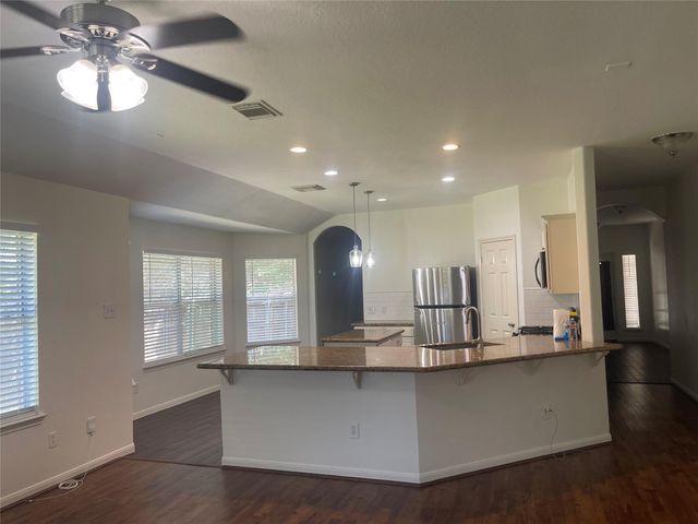 1202 Hemple Drive, Rosenberg, TX 77471