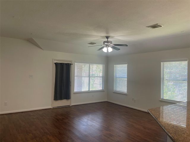 1202 Hemple Drive, Rosenberg, TX 77471