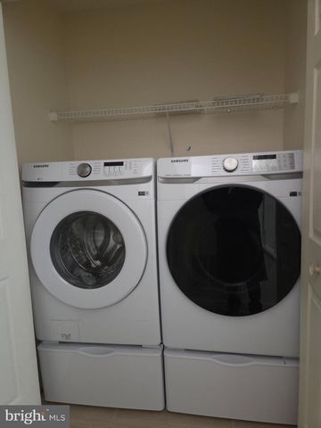 2213 MONTAUK DR, Crofton, MD 21114