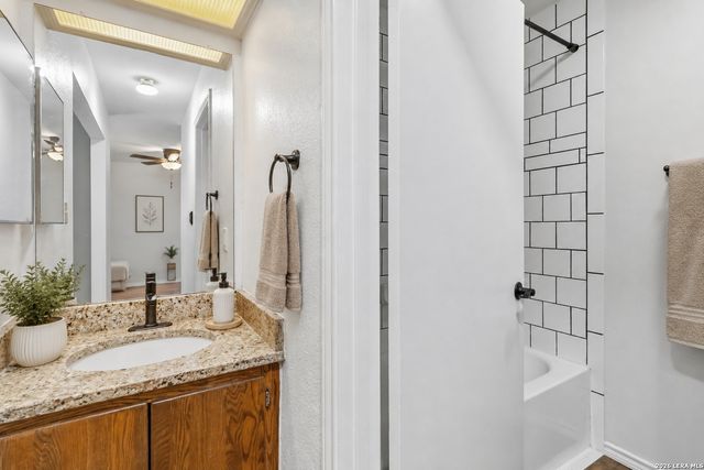 2408 WILD TURKEY W, San Antonio, TX 78232