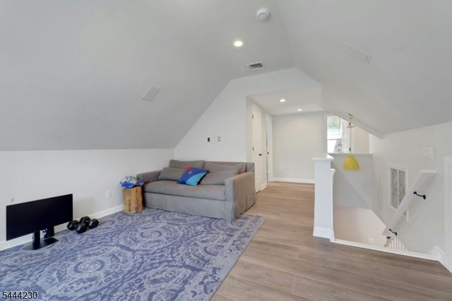 890 Norgate Dr, Ridgewood Village, NJ 07450