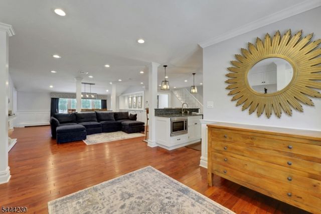 890 Norgate Dr, Ridgewood Village, NJ 07450