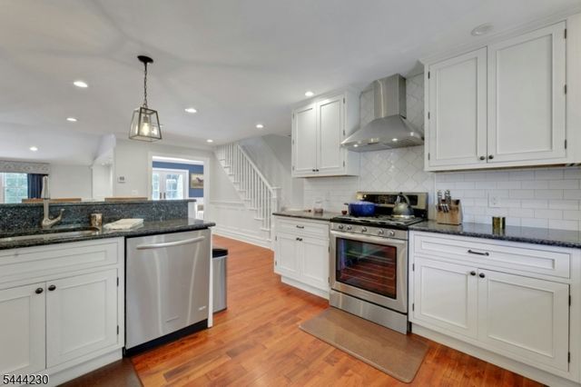 890 Norgate Dr, Ridgewood Village, NJ 07450
