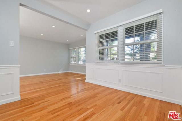 22025 De La Osa Street, Woodland Hills, CA 91364