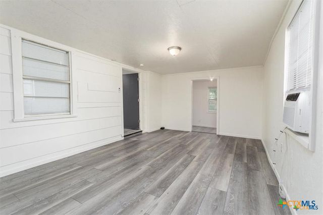 303 Sumbera Street, Holland, TX 76534