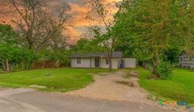 303 Sumbera Street, Holland, TX 76534