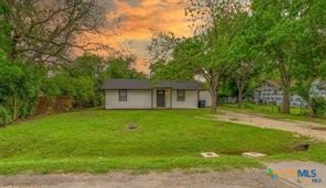 303 Sumbera Street, Holland, TX 76534