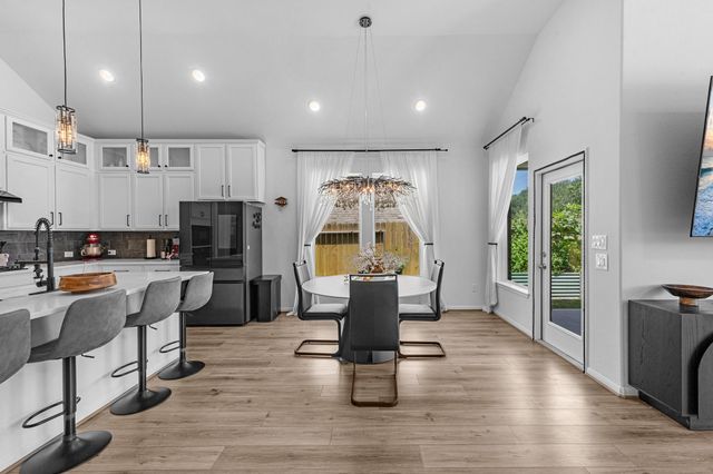 6111 Sandspur Springs Lane, Pearland, TX 77584