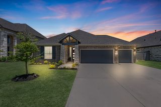 6111 Sandspur Springs Lane, Pearland, TX 77584