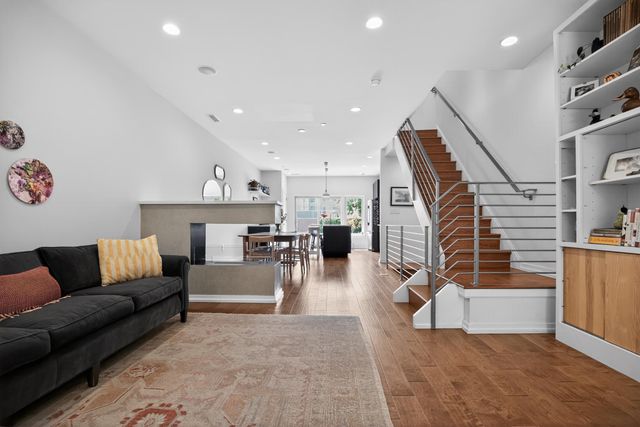 1234 E OXFORD ST, Philadelphia, PA 19125
