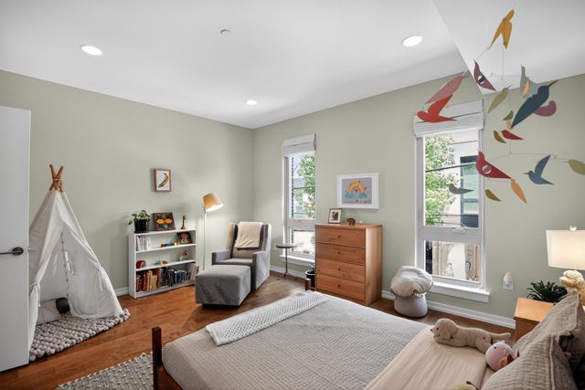 1234 E OXFORD ST, Philadelphia, PA 19125
