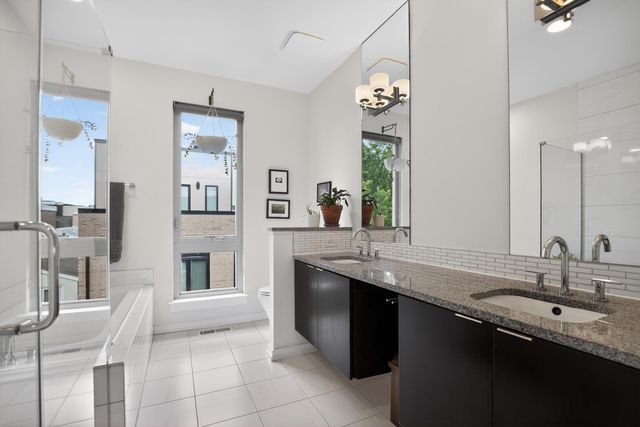 1234 E OXFORD ST, Philadelphia, PA 19125
