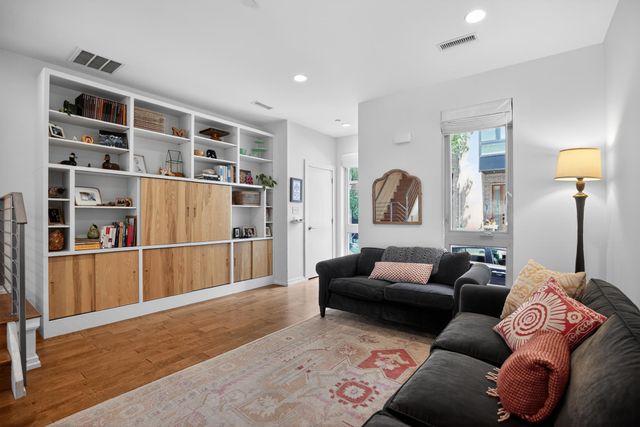 1234 E OXFORD ST, Philadelphia, PA 19125