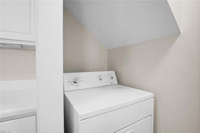 708 Lakeside DR, Suffolk, VA 23435