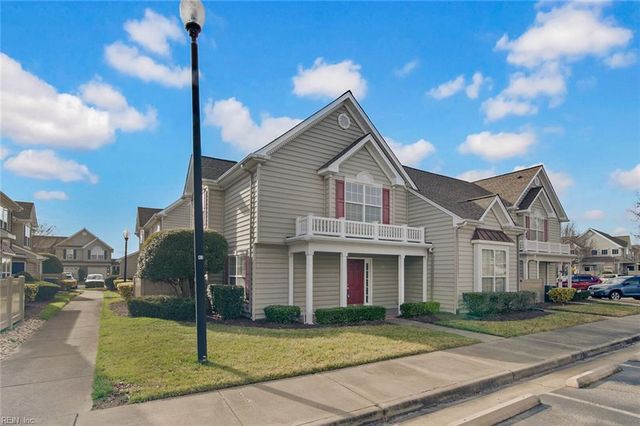 708 Lakeside DR, Suffolk, VA 23435