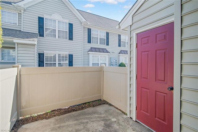 708 Lakeside DR, Suffolk, VA 23435