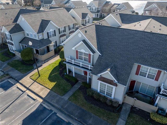 708 Lakeside DR, Suffolk, VA 23435