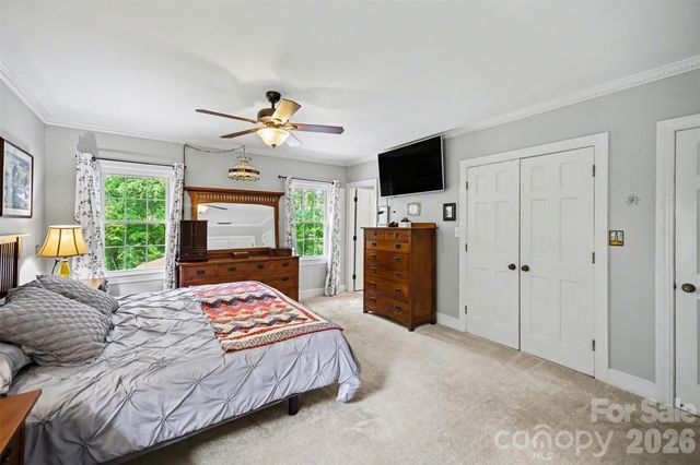 814 S Main Street, Mount Holly, NC 28120