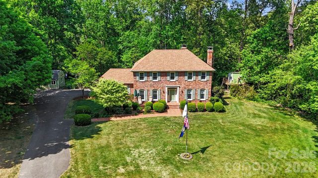 814 S Main Street, Mount Holly, NC 28120
