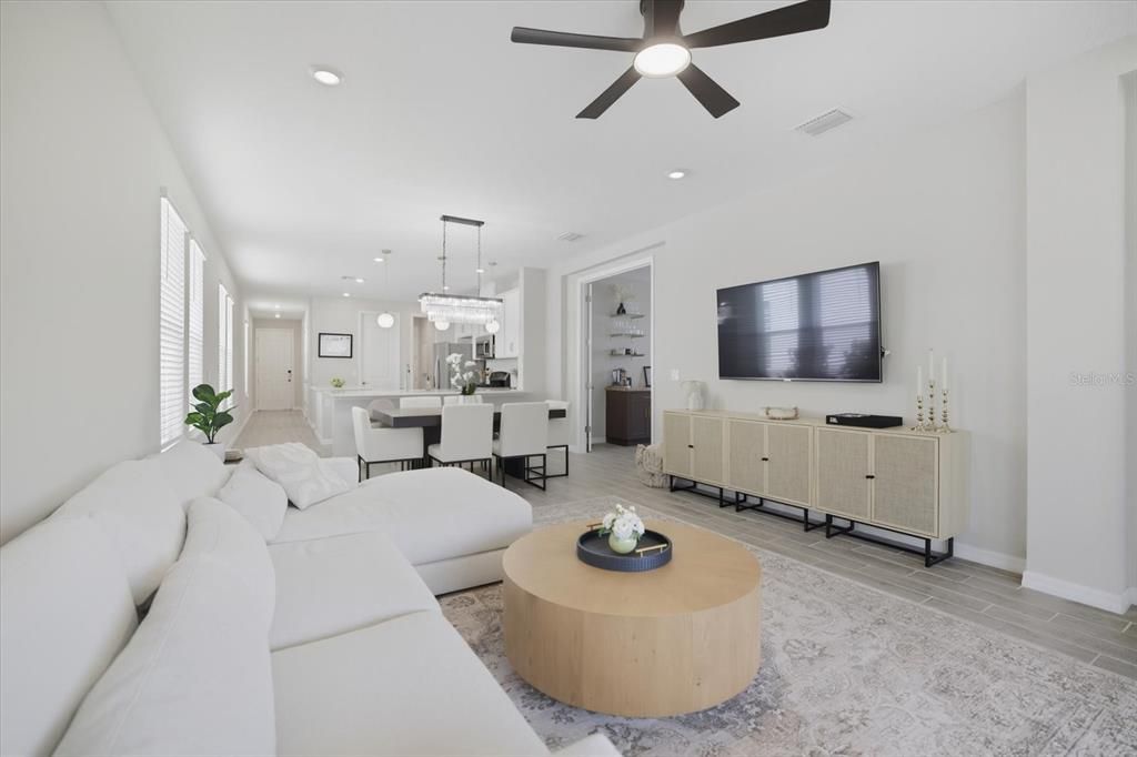 Image 11 of property listing at 6258 GRANDVIEW HILL COURT, Bradenton, FL 34203