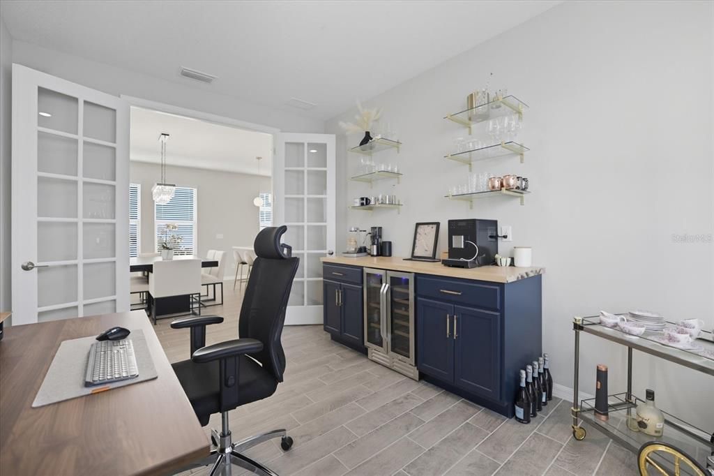 Image 24 of property listing at 6258 GRANDVIEW HILL COURT, Bradenton, FL 34203