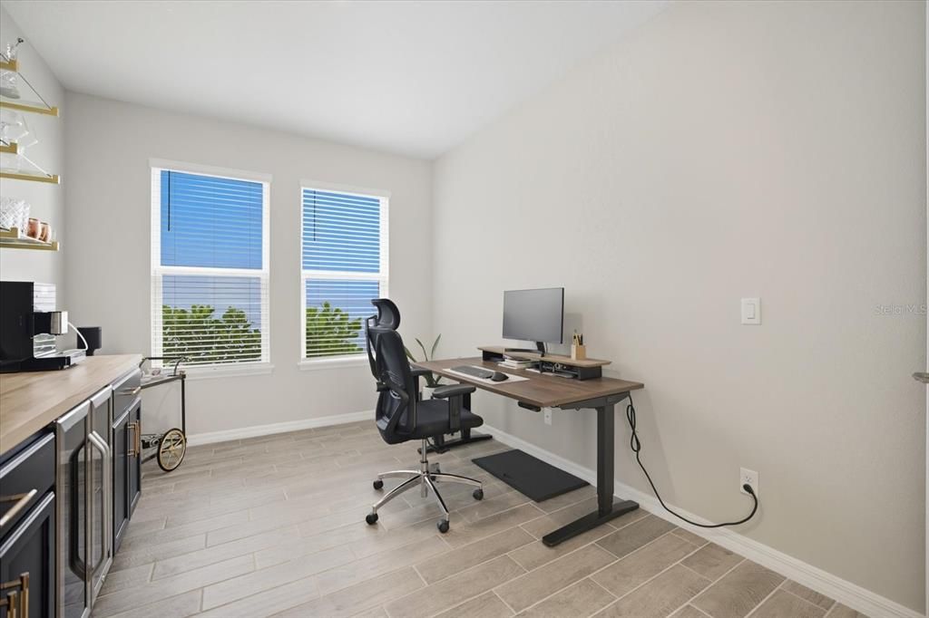 Image 25 of property listing at 6258 GRANDVIEW HILL COURT, Bradenton, FL 34203