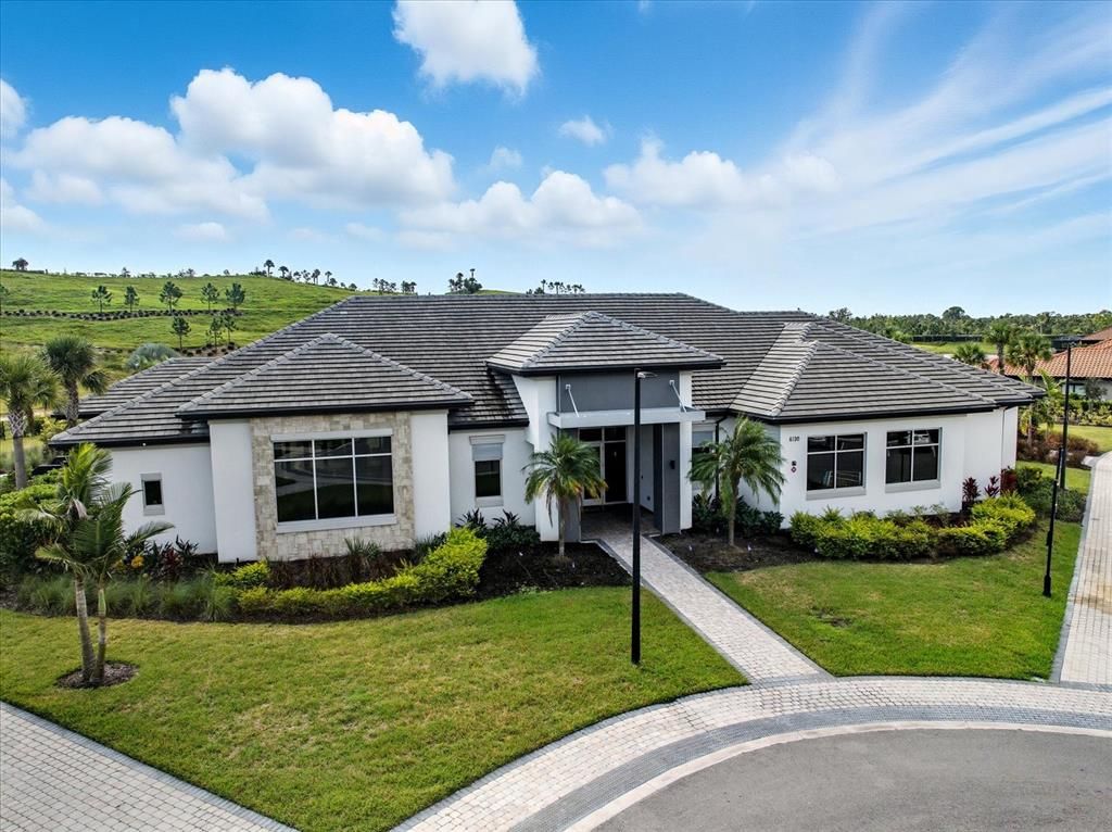 Image 37 of property listing at 6258 GRANDVIEW HILL COURT, Bradenton, FL 34203